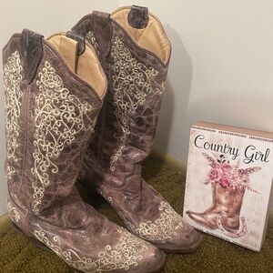 Corral snip toe boots